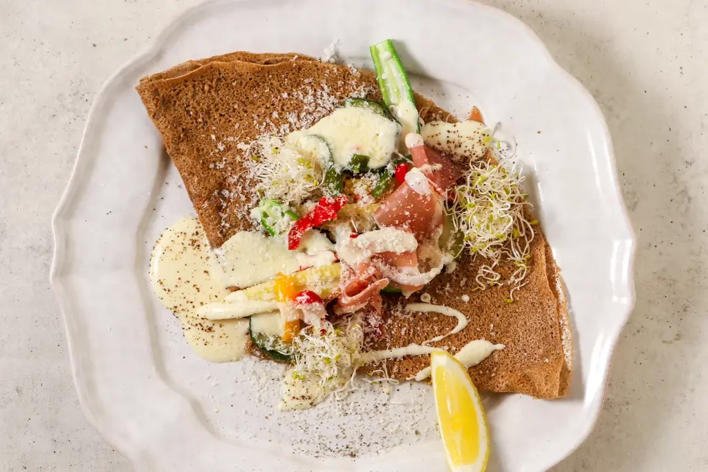神戸のTOOTH TOOTHが手がける「TOOTH TOOTH BISTRO&CAFE」より、初夏を彩る“きらめき果実”のデザートが5月14日（木）スタート。 画像 3