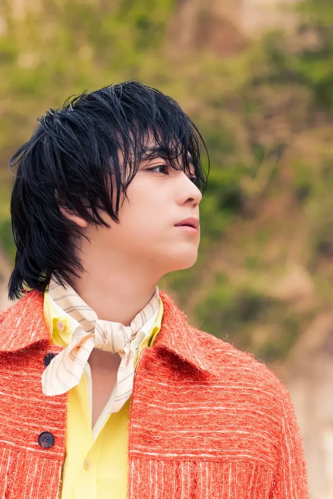 佐奈宏紀、1st写真集『夢中』の発売記念イベント追加開催が決定！夢の中のような先行カットも解禁 画像 4