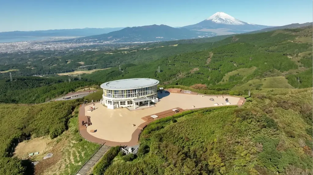 2027年夏、十国峠に「動く展望台」誕生 画像 3