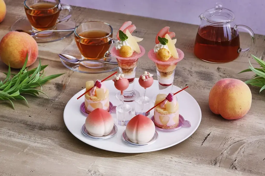 【東京マリオットホテル】山梨県「マルトウ農園」の桃が彩る、 夏限定アフタヌーンティー「Summer Peach Afternoon Tea」を発売 画像 2