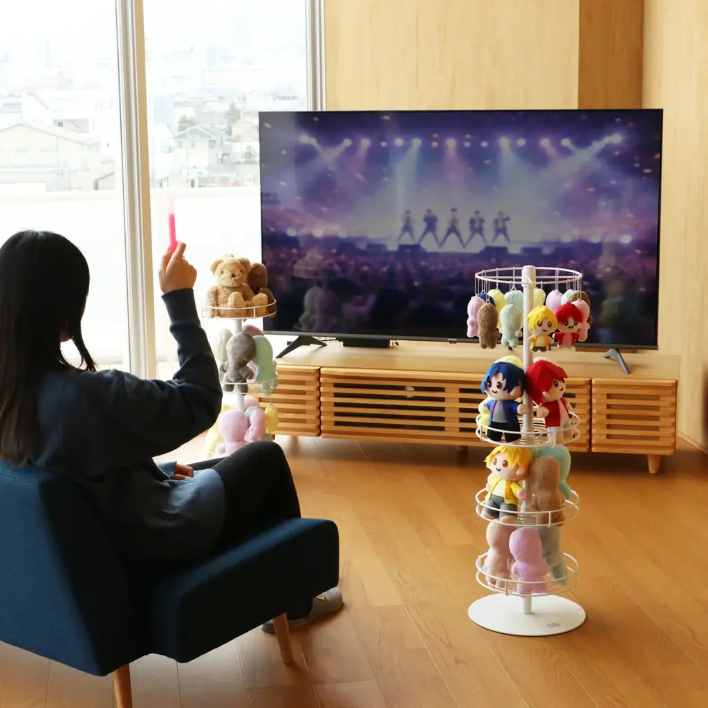 【推し活】「ぬいタワー」に床置きタイプが出たよ～！部屋中どこでも360°から愛でられる、ぬいぐるみ収納の新作第三弾が発売 画像 2