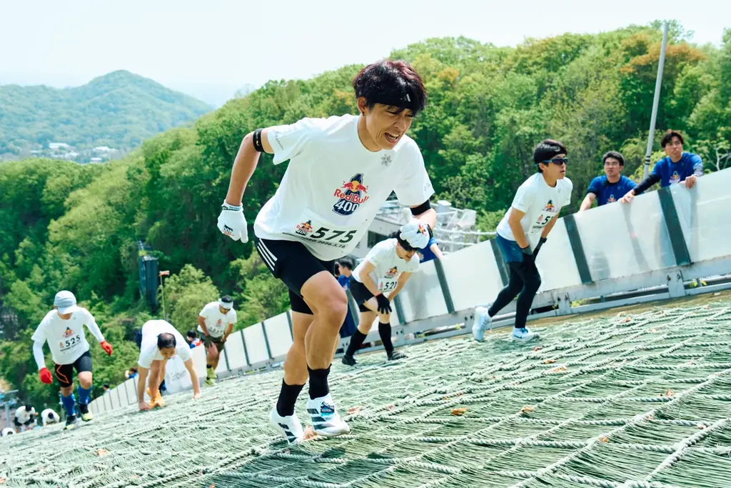 世界一過酷な400m走「Red Bull 400」最終開催 過去最多1,848人が激走、田中聖土が6連覇達成！ 画像 15