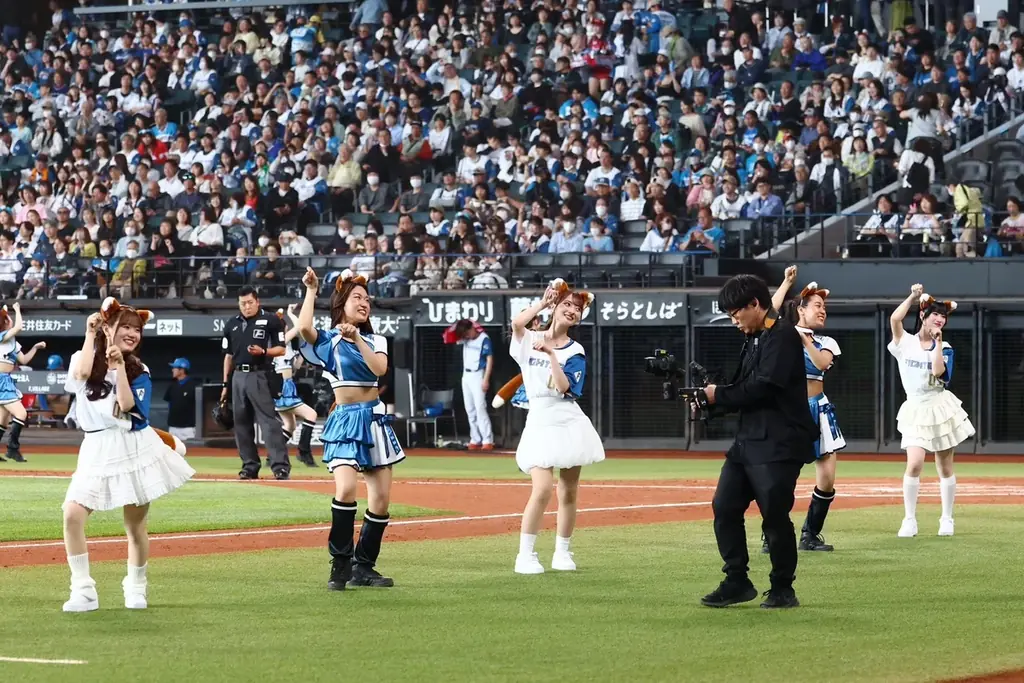 ClariS エスコンフィールドHOKKAIDOにて開催された、北海道日本ハムファイターズ《FIGHTERS ENTERTAINMENT WEEKEND》にに初登場！ 画像 3
