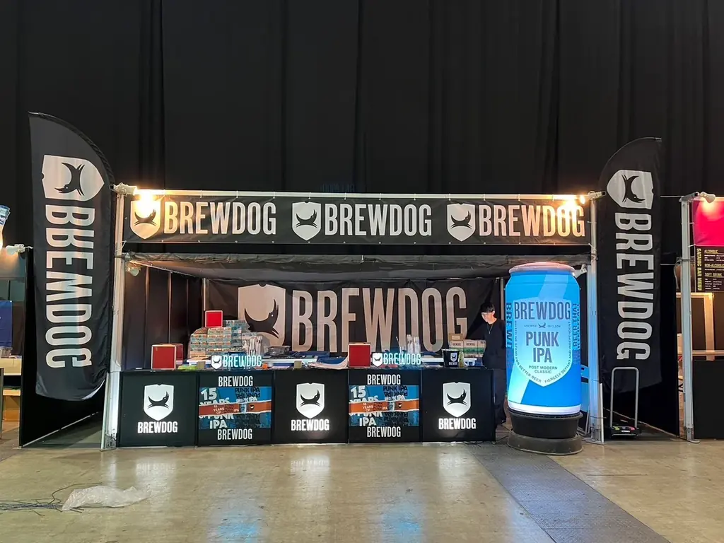 英国№1クラフトビールブランドBREWDOG × SATANIC CARNIVAL 2026 のコラボビール「SATANIC BLOODY IPA」が登場！ 画像 4