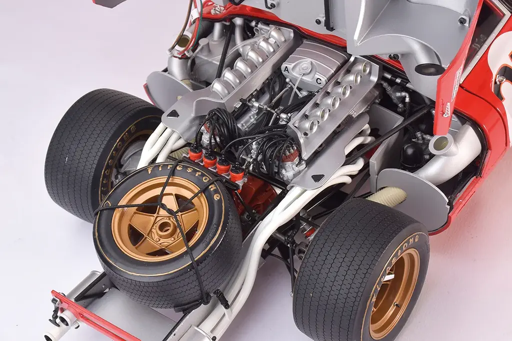 モータースポーツ史に残る伝説のレーシングカーが1/8スケールで蘇る『フェラーリ330 P4をつくる』ウェブ限定販売 画像 7