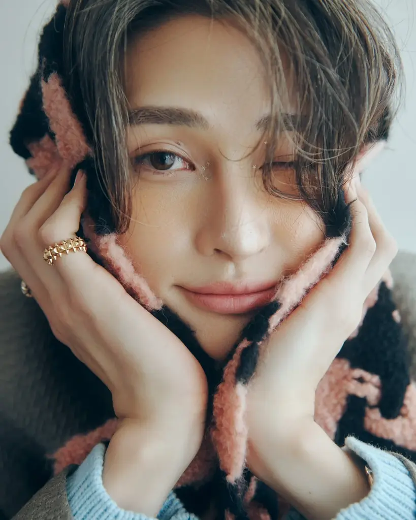 紀田基邦1st写真集、予約開始初日で楽天ブックスランキング第1位を記録！SNSでも反響の『Love Yourself』絶賛予約購入受付中！ 画像 7