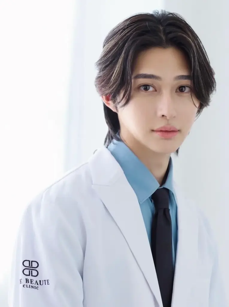 紀田基邦1st写真集、予約開始初日で楽天ブックスランキング第1位を記録！SNSでも反響の『Love Yourself』絶賛予約購入受付中！ 画像 8