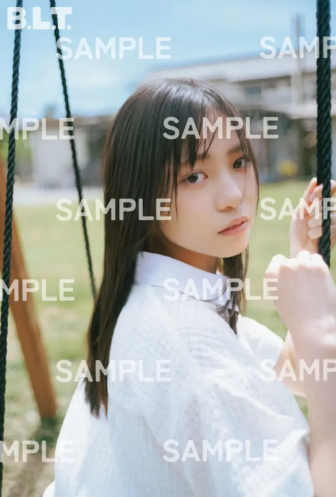 正源司陽子はこんなにも美しい。日向坂46・正源司陽子が「B.L.T.7月号」の表紙・巻頭に登場！ 中面には清水理央と佐藤優羽も登場し、“おひさま”必読の日向坂46大特集‼ 画像 18
