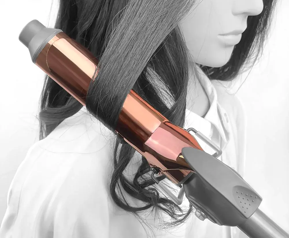 【梅雨のうねり髪対策に】朝の時短が叶う！ダメージ軽減ヘアアイロン特集 画像 3
