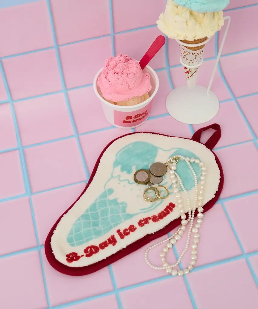 【BIRTHDAY BAR】架空のアイスクリームショップ「Ｂ-DAY ice cream」をテーマにしたオリジナルグッズが登場！ 画像 3