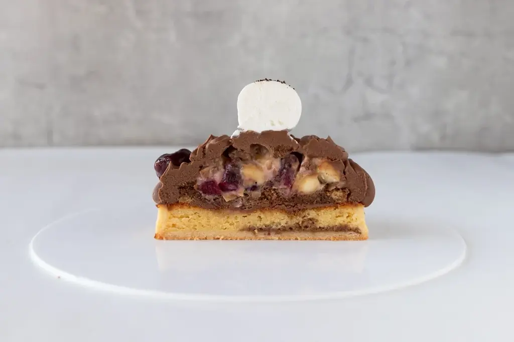 【DISHES and TART SAN】“いつもありがとう”の気持ちを伝える、父の日限定ホールタルトが登場！予約開始2026年6月1日～ 画像 3