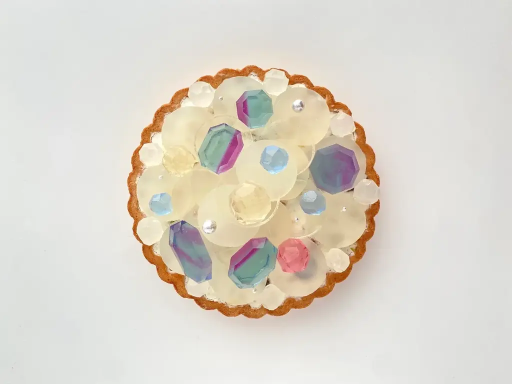 ”食べる誕生石”6月の誕生石パールとアレキサンドライトが輝くアイスタルトを5月22日正午より20台限定販売開始！ 画像 2
