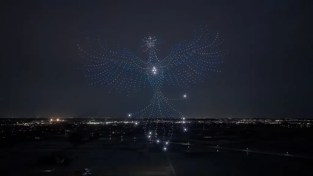 レッドクリフ、1万発の花火と延べ2,000機のドローンが彩る「OSAKA BAY SKYLUMINA」で6月6日に大阪・舞洲にてドローンショー実施 画像 2