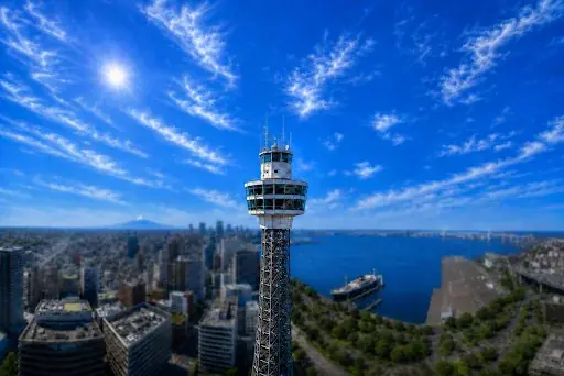 6月2日開始 横浜マリンタワー公式ガイド「横浜360°」