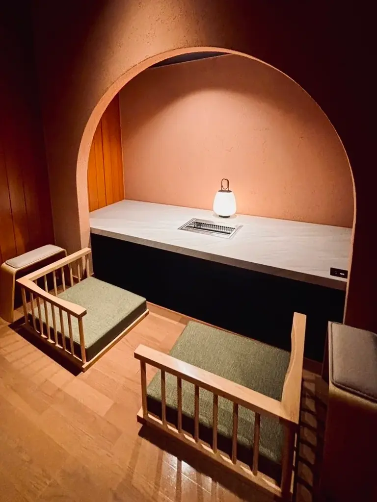 「令和時代の新しい焼肉体験とは」“会話に夢中になれる”神戸ビーフ焼肉店「肉料理 ほの火」5月22日オープン 画像 5