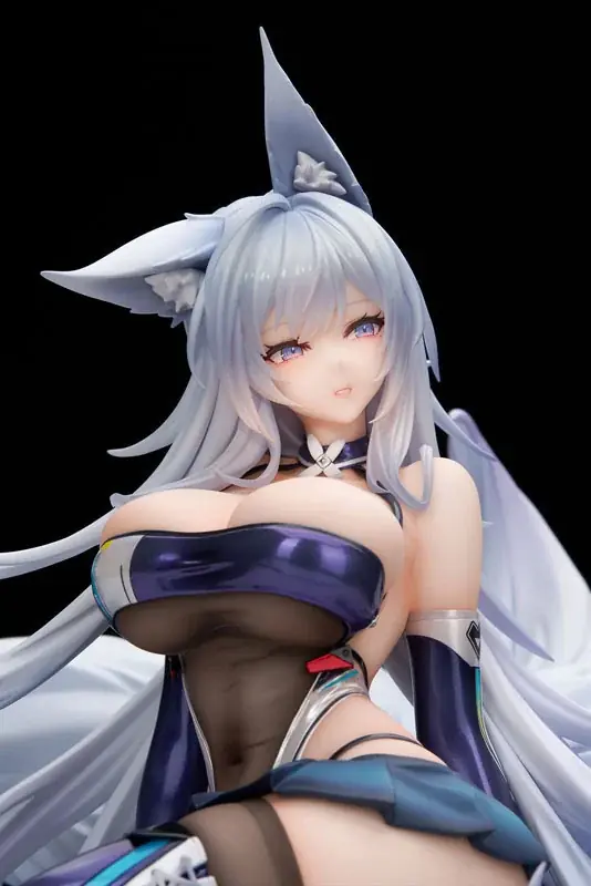 『アズールレーン』より、「信濃」が着せ替え「寝待の銀輿」の姿でフィギュア化。LEDアクリル展示ケース付きスペシャル版も登場。 画像 11