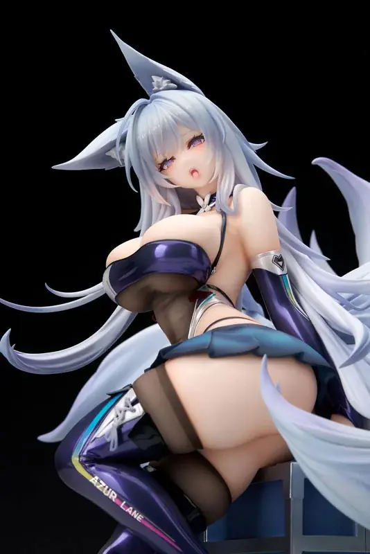 『アズールレーン』より、「信濃」が着せ替え「寝待の銀輿」の姿でフィギュア化。LEDアクリル展示ケース付きスペシャル版も登場。 画像 16