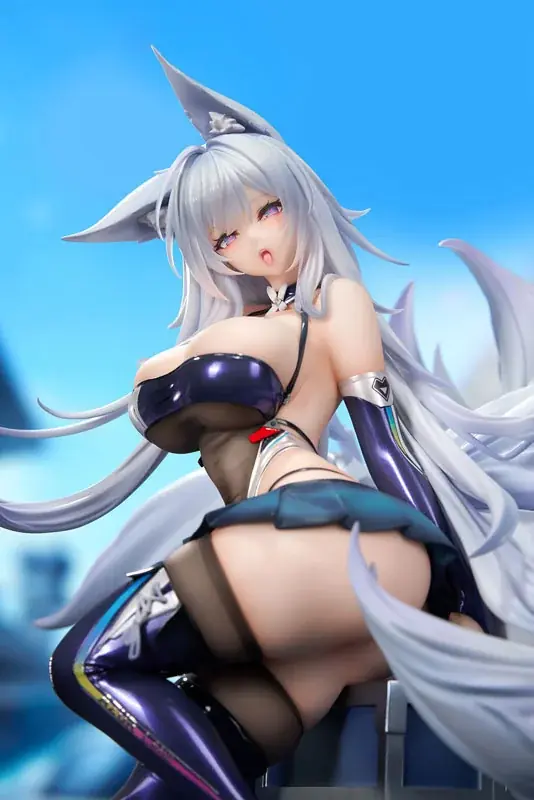 『アズールレーン』より、「信濃」が着せ替え「寝待の銀輿」の姿でフィギュア化。LEDアクリル展示ケース付きスペシャル版も登場。 画像 25