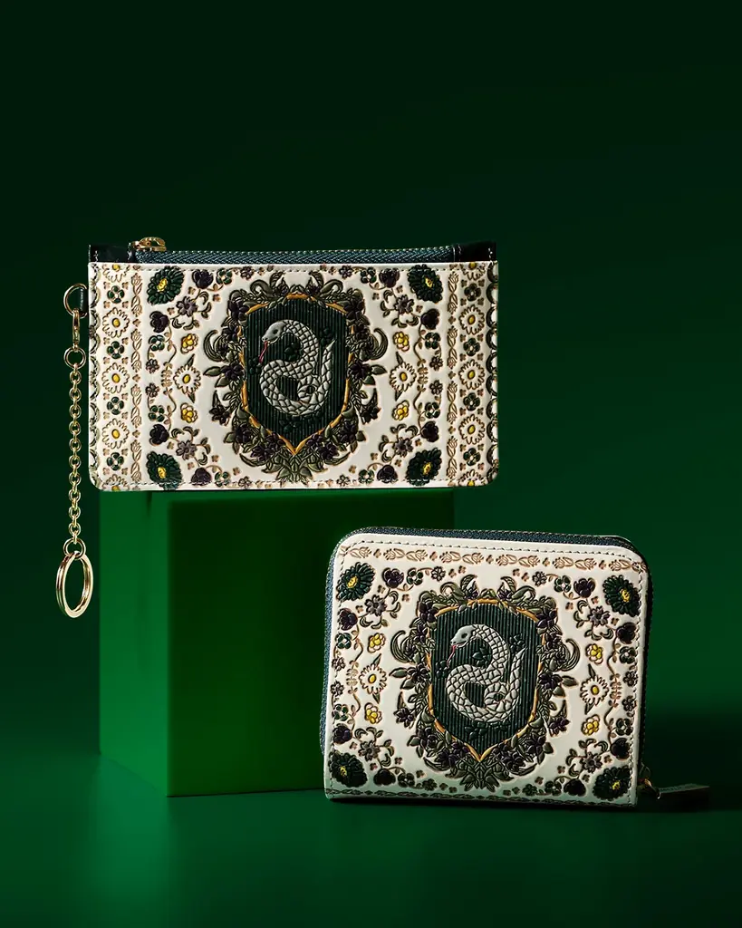 文庫屋「大関」の伝統革工芸で綴る「ハリー・ポッター」の物語。職人の手仕事が生み出す、珠玉のレザーコレクションが登場！ 画像 3