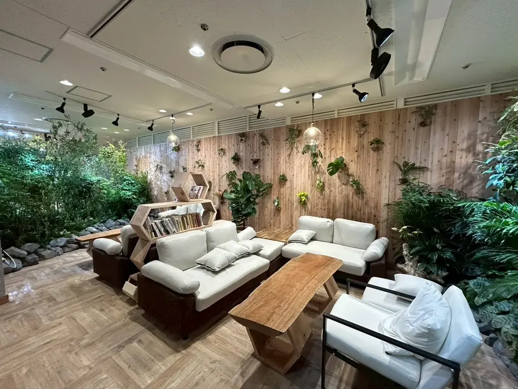 【豊田市駅前】東海地区 屋内型最大級 図書館＋ボタニカルカフェ「café Earth+h.l」が6月1日OPEN。 画像 12