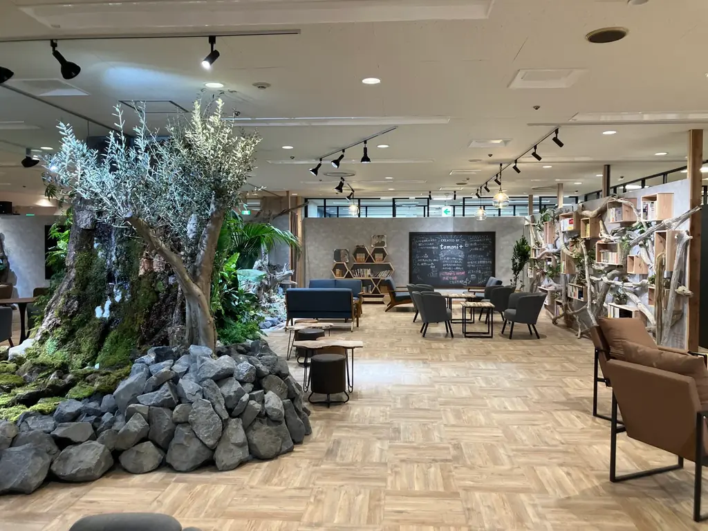 【豊田市駅前】東海地区 屋内型最大級 図書館＋ボタニカルカフェ「café Earth+h.l」が6月1日OPEN。 画像 5