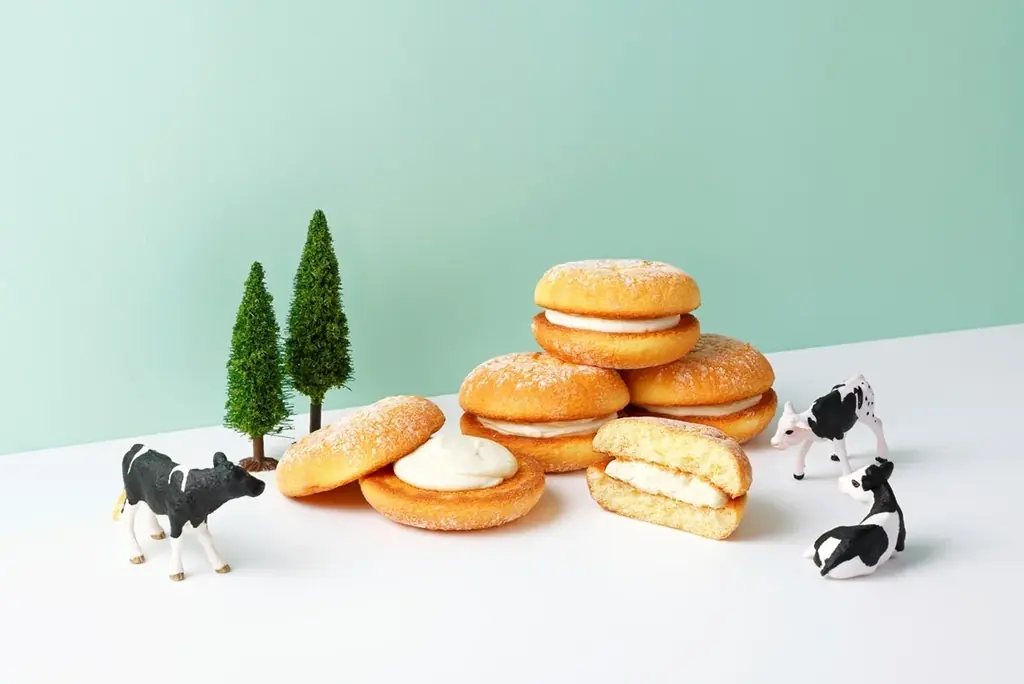 ＼大規模リニューアル中の食品フロアを彩る6月のPOPUPご紹介／　福岡初出店の『ザ・テイラー』から贅沢なチョコレートサンドクッキーが出店！さらに『あさぎり牛乳』や『plus KAMERIYA』が登場！ 画像 10