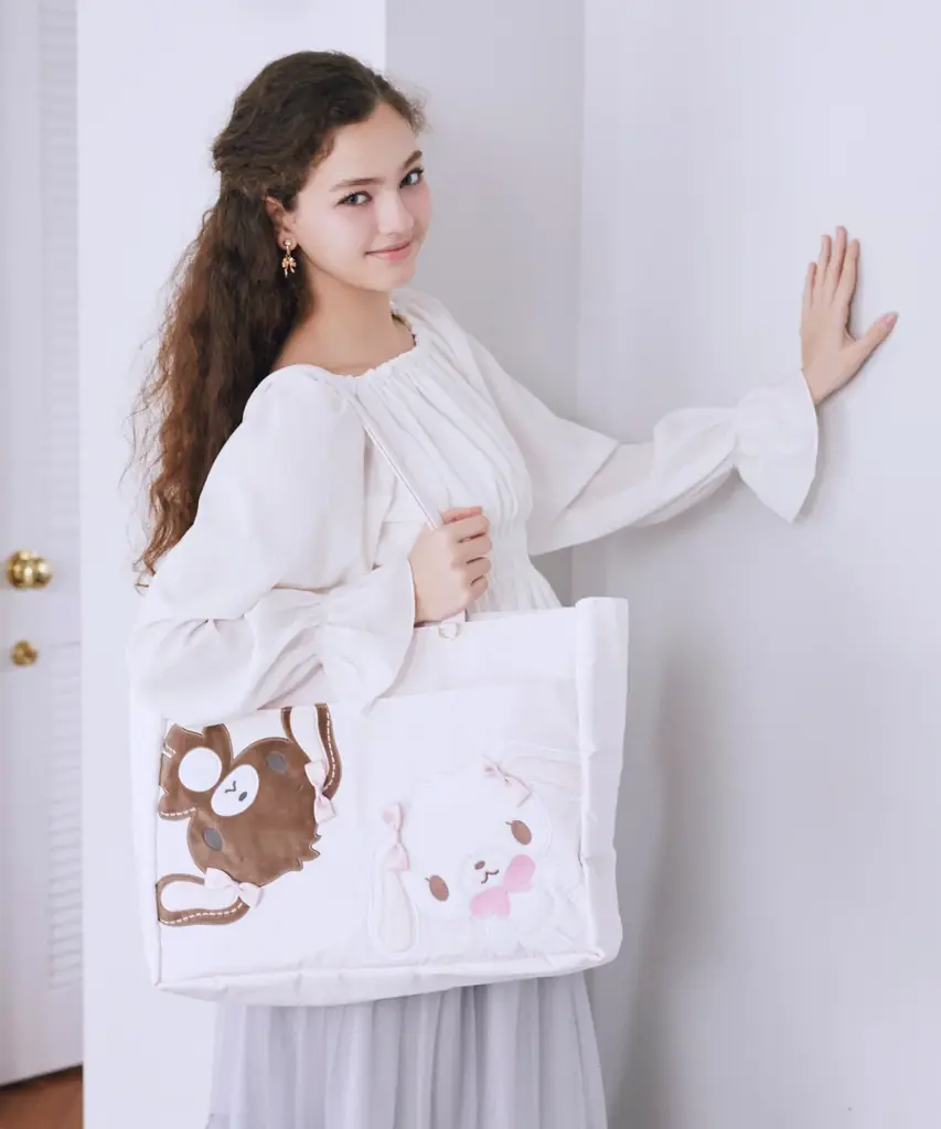 【Maison de FLEUR】「シュガーバニーズ」のお誕生日をお祝い！「しろうさ」「くろうさ」の愛らしい魅力を詰め込んだ特別なコレクション 画像 3