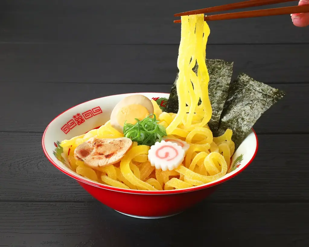 総重量600ｇのグミケーキ⁉　グミ麺やかき氷グミなど“驚き”のグミ　全11種　PAPABUBBLEのグミフェスティバル　6月4日より発売 画像 19