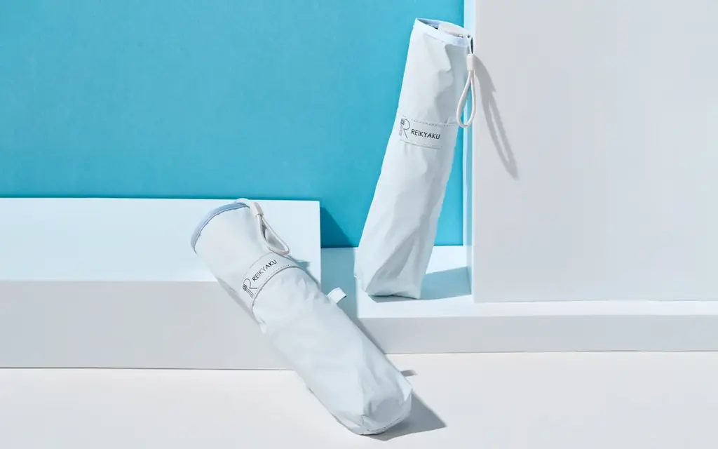酷暑に備えた「南極」現る！？ムーンバットの晴雨兼用日傘ブランド「estää(エスタ) POPUP STORE」が渋谷ロフト 1階 間坂ステージに期間限定オープン／5月29日（金）～6月11日（木）開催 画像 5