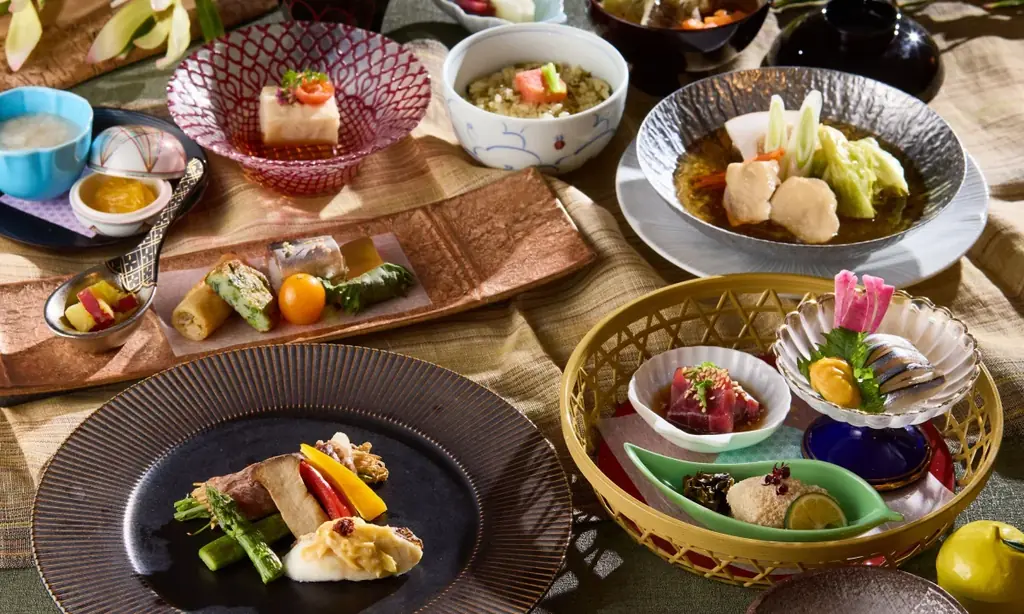 【京王プラザホテル札幌　×ＪＲ九州】九州の魅力を味わう特別なひととき～うまかもん！九州フェア～ を開催！観光列車ペア招待券やＪＲ九州オリジナルグッズが当たるプレゼント企画も 画像 3