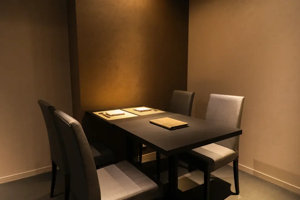 【六本木】夜の会席名物「八寸」をランチタイムで。「対馬の金穴子」、「“奇跡の米”龍の瞳」とともに味わう完全予約制ランチが5月27日(水)よりリニューアル 画像 5