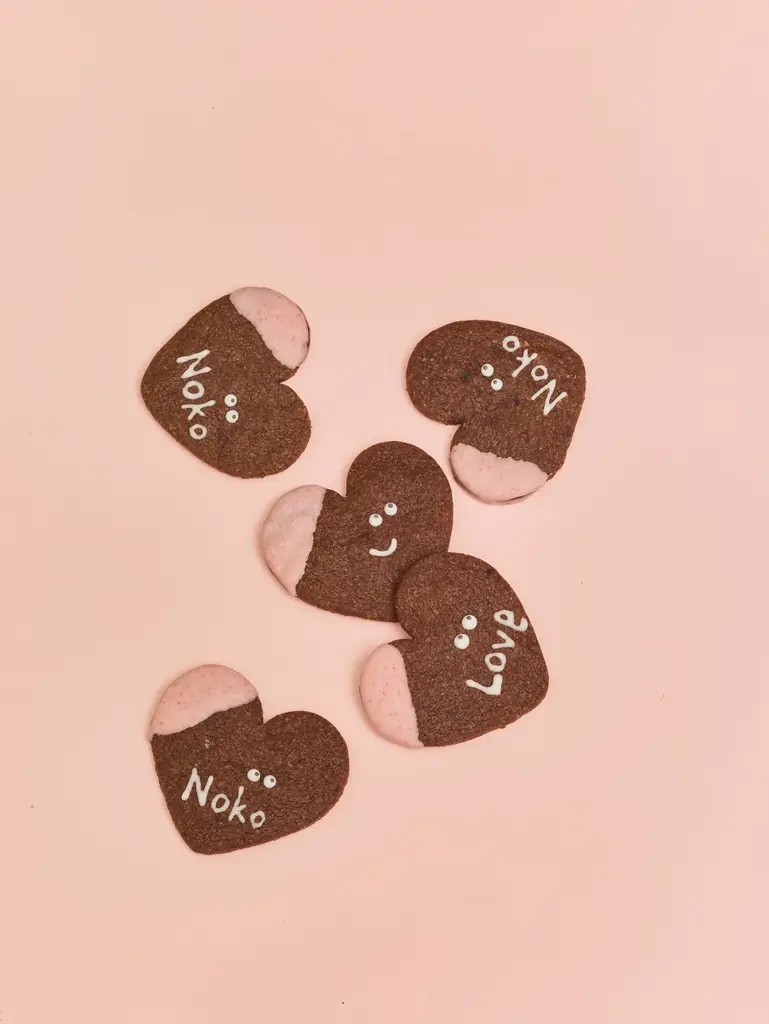 【Amazonランキング1位*】Z世代が夢中！ “かわいいお菓子”の世界観で大人気のクリエイター・のこ、初レシピ本『この世でいちばん おいしくて、かわいいお菓子の本』2026年5月26日（火）発売 画像 4