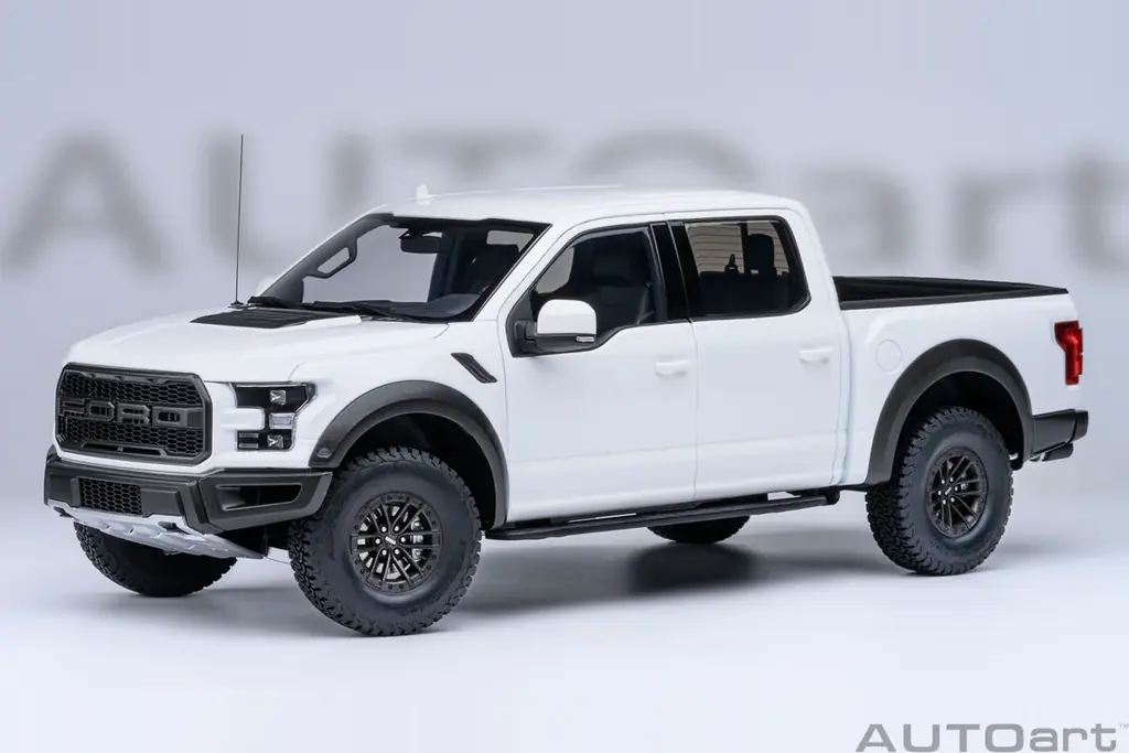 アメリカでの販売台数1位を獲得し続けているピックアップトラック『フォード F-150』をAUTOart が1/18スケールでモデル化！ 画像 10