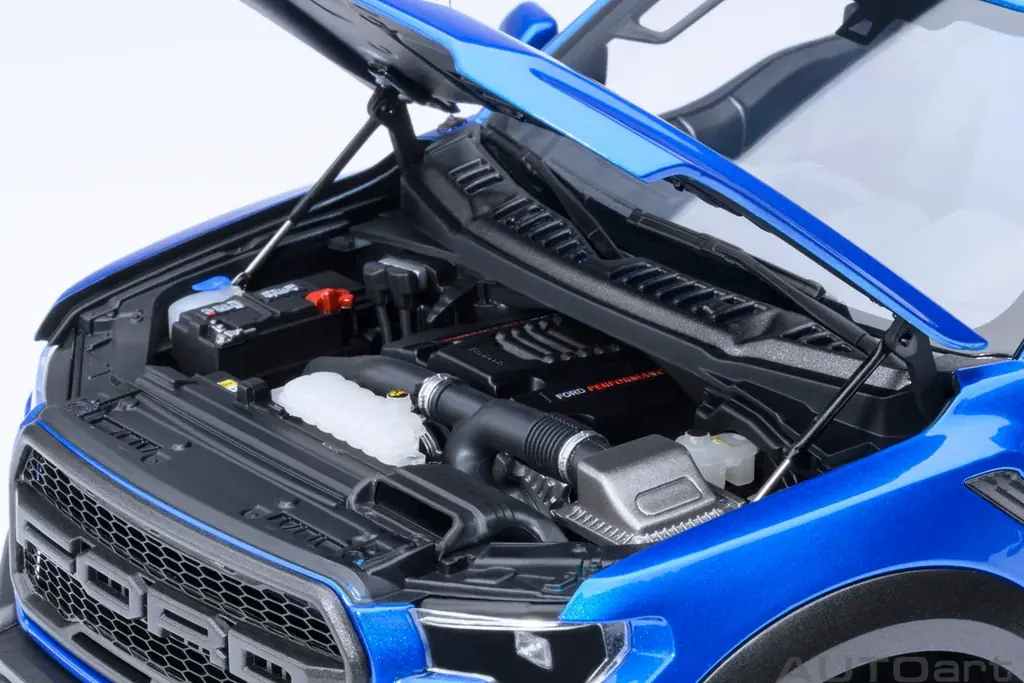 アメリカでの販売台数1位を獲得し続けているピックアップトラック『フォード F-150』をAUTOart が1/18スケールでモデル化！ 画像 4