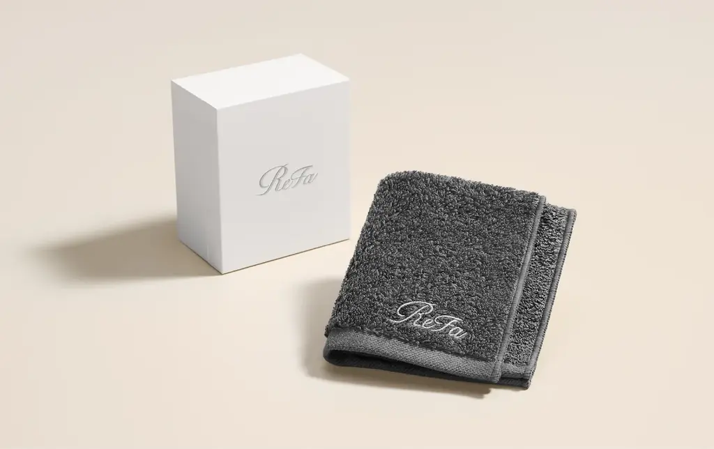 触れるたび、髪と肌を美しく導く「ReFa LINEN」より​特別なギフトBOX入りハンドタオルが​2026年6月1日（月）に新発売。 画像 3