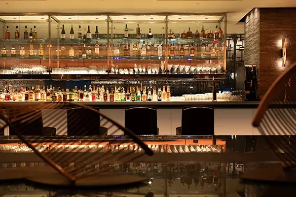【ホテルメトロポリタン】ダイニング＆バー「オーヴェスト」夜景、美食、夏の彩り　ワンランク上のカジュアル「Anniversary Plan」 画像 8