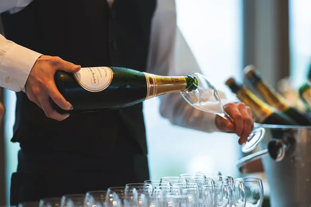 【夏季・週末限定】みなとみらいの絶景を一望するルーフトップバー「THE OCEAN’S BAR」がOPEN｜グランドオリエンタルみなとみらい 画像 11
