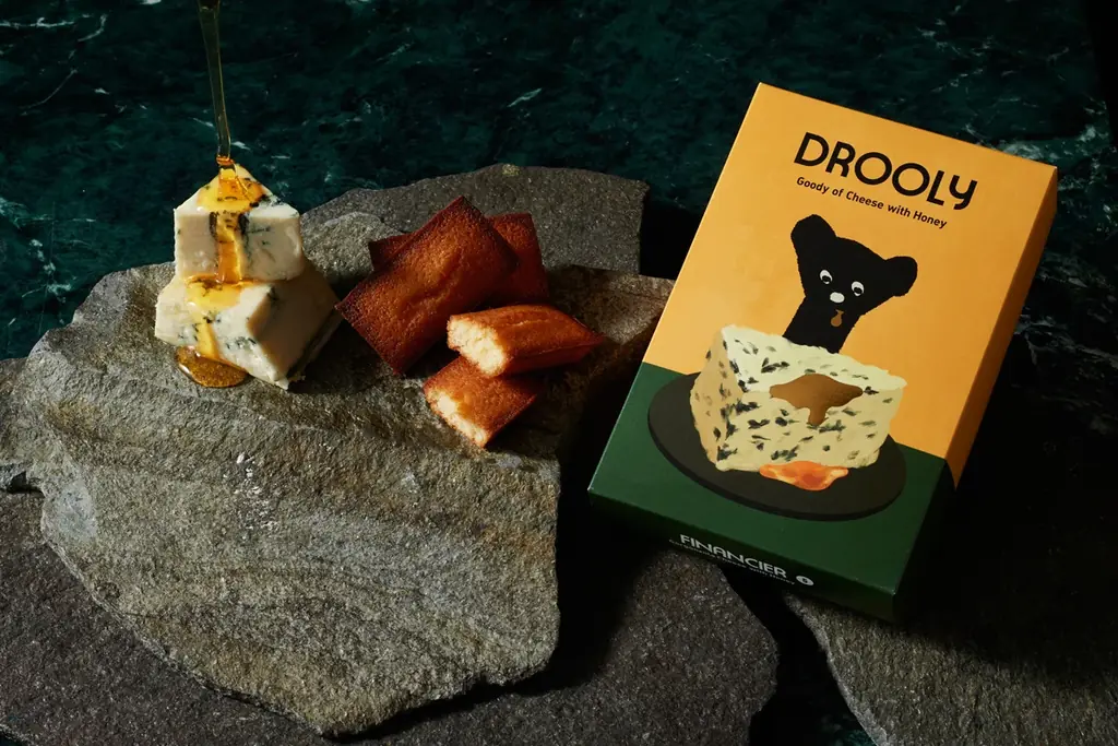 【DROOLY（ドローリー）】より、レモンの酸味に、カマンベールのコクと蜂蜜のやさしい甘みが重なるフィナンシェが、6月1日（月）から新登場！ 画像 4