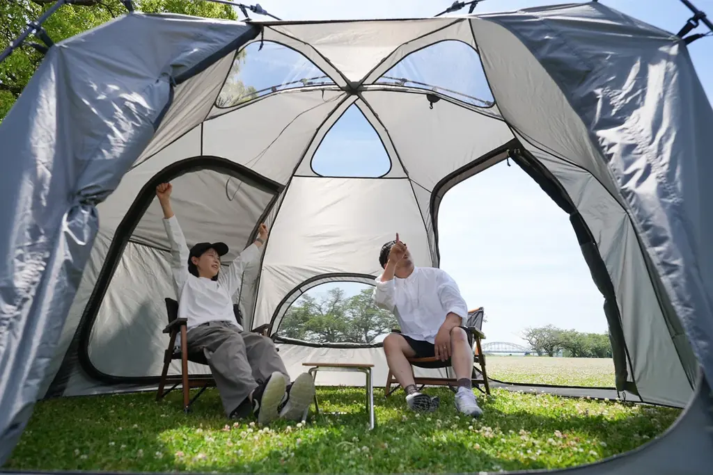 3分設営でパパがラクする！プロが本気で考えたワンタッチ大型シェルター 画像 9