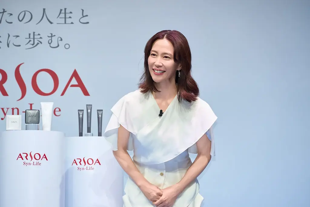 アルソア　ブランドリニューアル＆新製品発表会に木村佳乃さん・浅田真央さんが初のメディア共演登壇！新スキンケア広告ビジュアル・メイキングムービーの撮影秘話を公開 画像 3