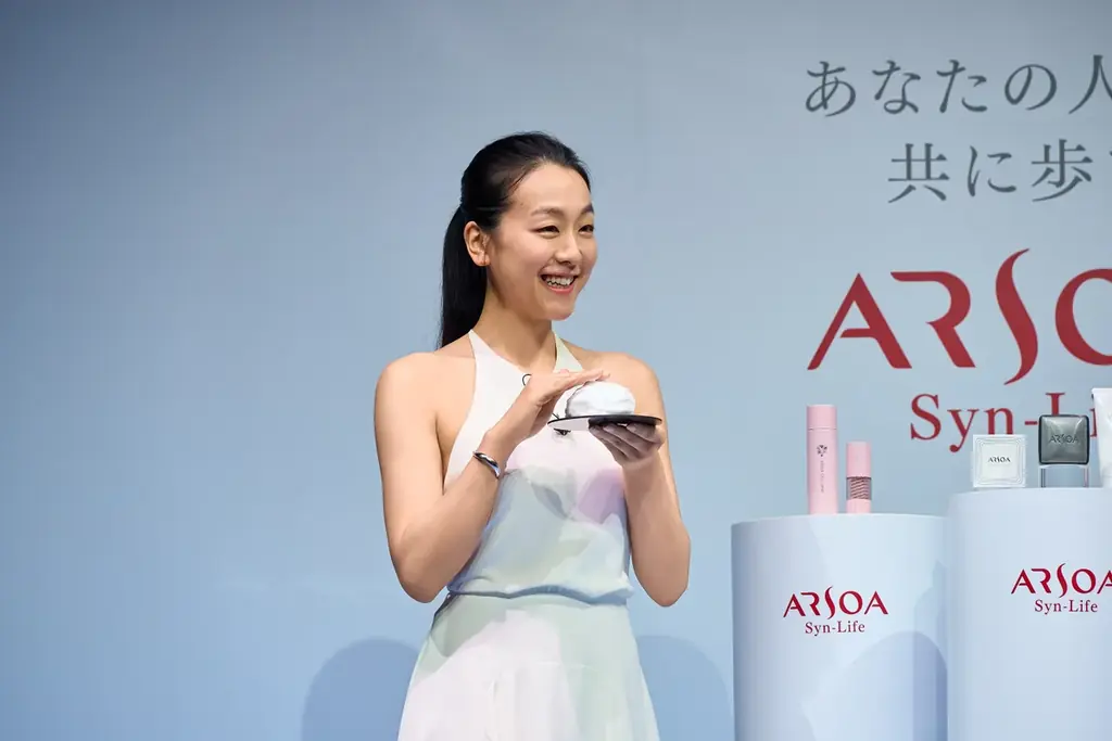 アルソア　ブランドリニューアル＆新製品発表会に木村佳乃さん・浅田真央さんが初のメディア共演登壇！新スキンケア広告ビジュアル・メイキングムービーの撮影秘話を公開 画像 7
