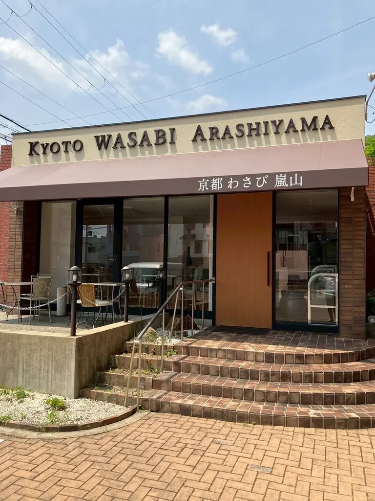 バス会社が「神戸牛そぼろ丼」！？毎日先着100名に無料で提供！ 画像 4
