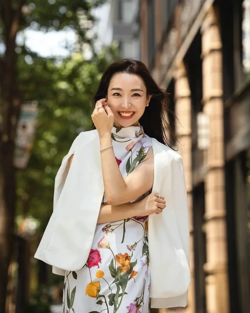 阪急うめだ本店9階 大規模催事『DRESS FES』に出店！大人気「ティアラ戴冠式セルフフォト体験」や豪華ティアラ展示を6月10日より開催 画像 6