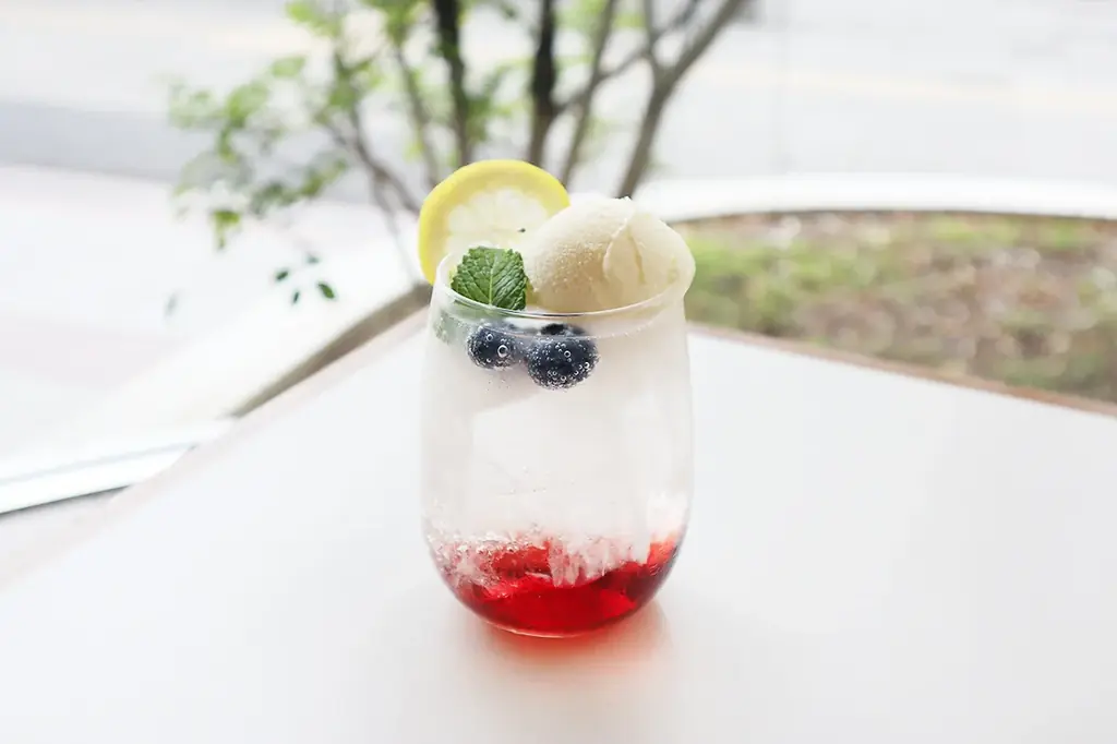【ホテルグランヴィア和歌山】夏を彩る甘酸っぱさ！初夏のきらめき 「ブルーベリーフェア」開催！ 画像 5