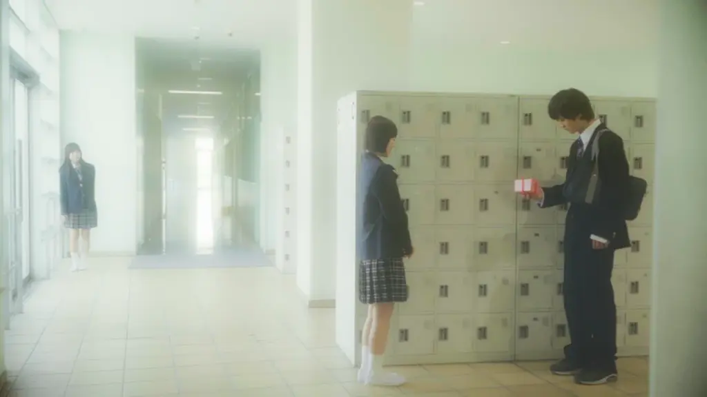 鈴木鈴木 新曲『二人旅』MV公開 / W主演：9番街レトロ・田中美久 画像 3