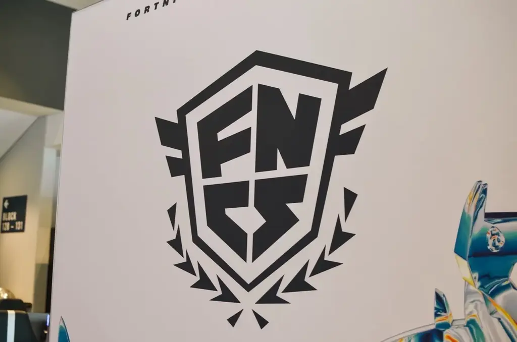 FNCS Major 1 Summit 出場に伴い北九州市⻑を表敬訪問 画像 2