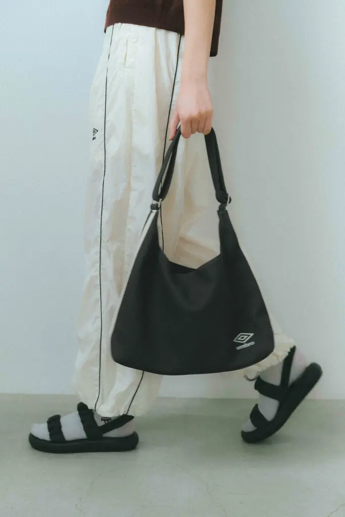 【OPAQUE.CLIP】英国発のスポーツブランド「umbro」との初コラボレーション！ 画像 9
