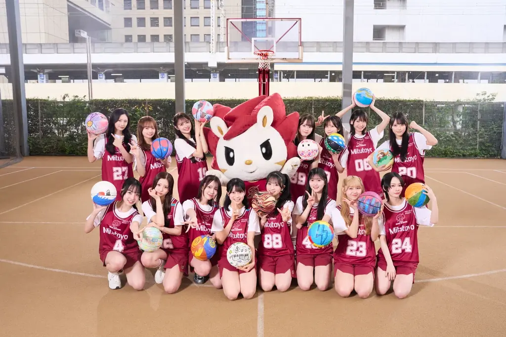 川崎ブレイブサンダース × AKB48 コラボプロジェクト「バスケのある街、川崎」を彩る16枚のウォールアートをラ チッタデッラに掲示 画像 1