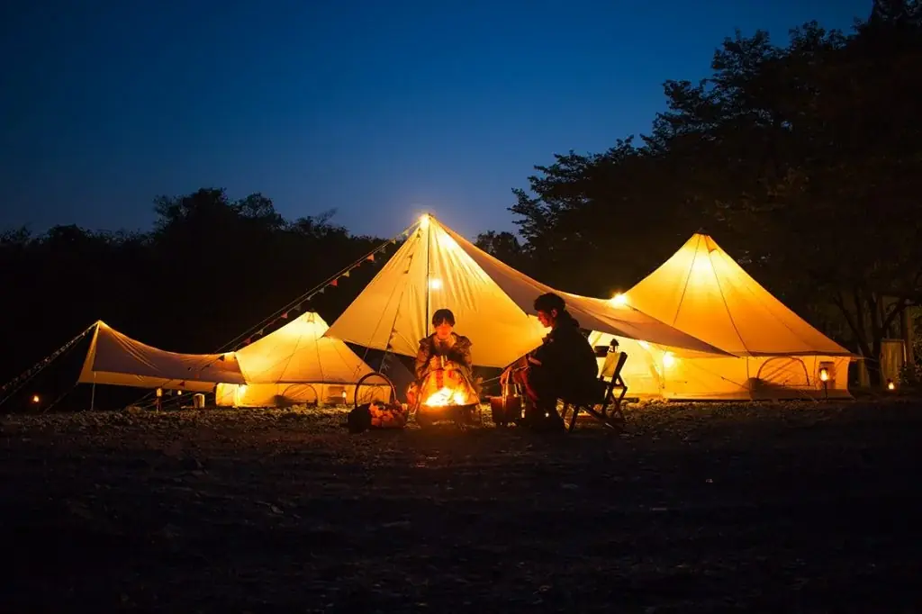清流と里山に囲まれたCOMORIVER（コモリバ）で楽しむ自然の「ホタル観賞」。出現場所を示すホタルマップの共有で、観賞チャンスアップ 画像 3