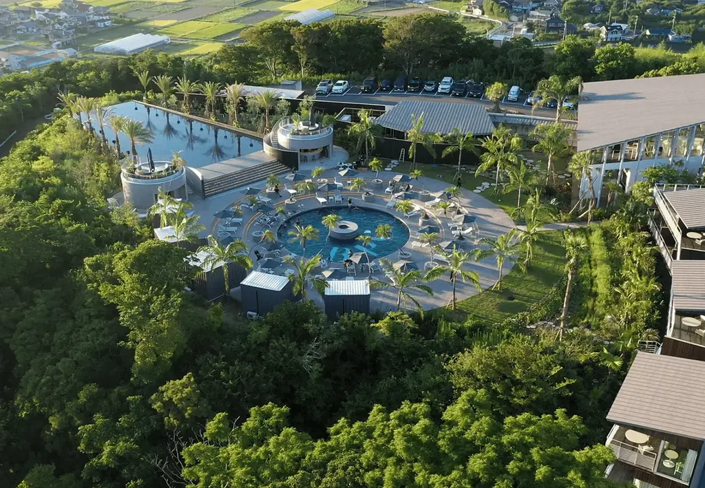【BOTANICAL POOL CLUB】本格シーズンイン！オリジナルビール付き「日帰りBBQ」登場｜プール、サウナ、サンセット。オーシャンビューリゾートで過ごす夏 画像 15